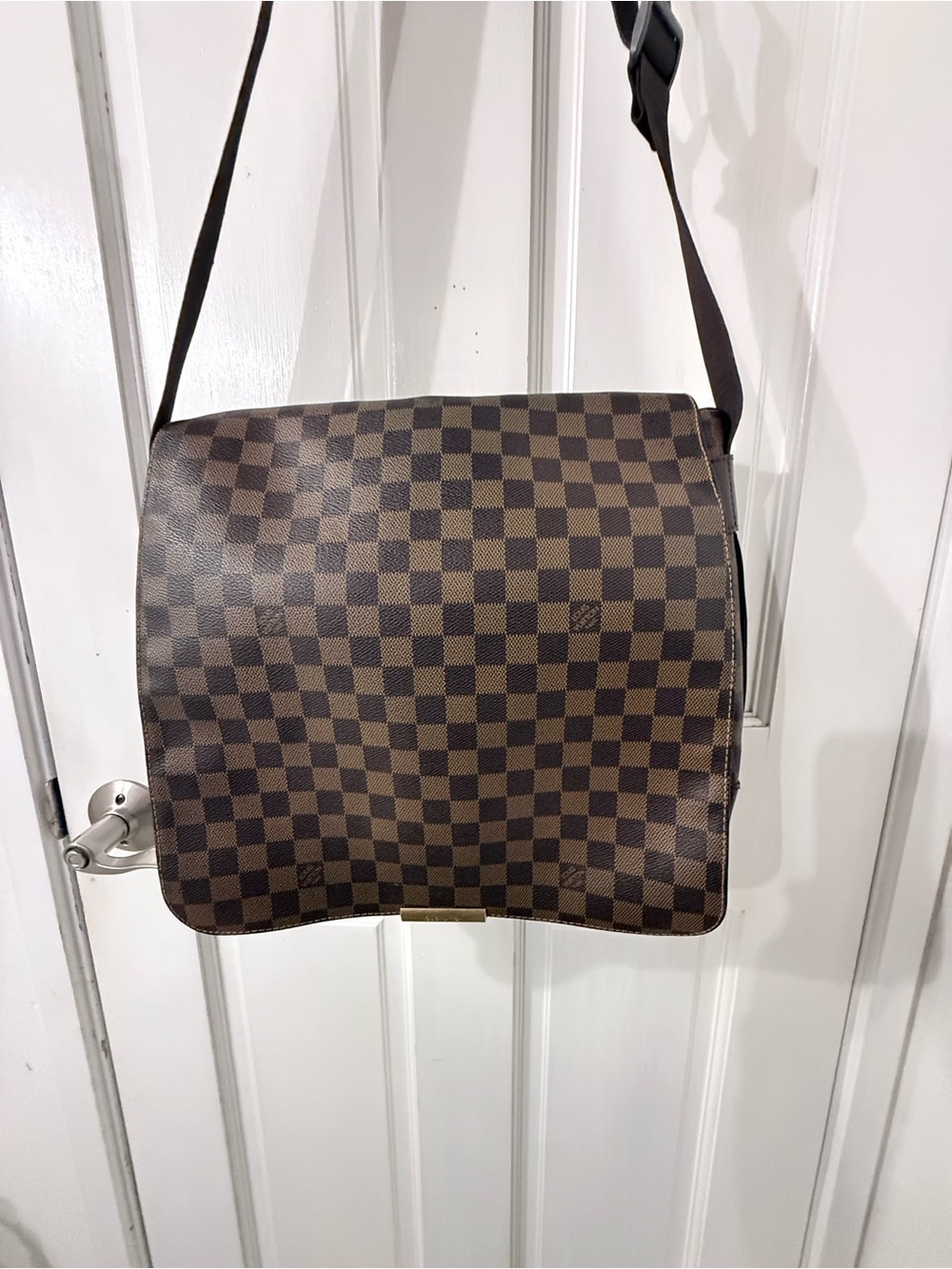 Louis Vuitton Damier Ebene Bastille Messenger Bag